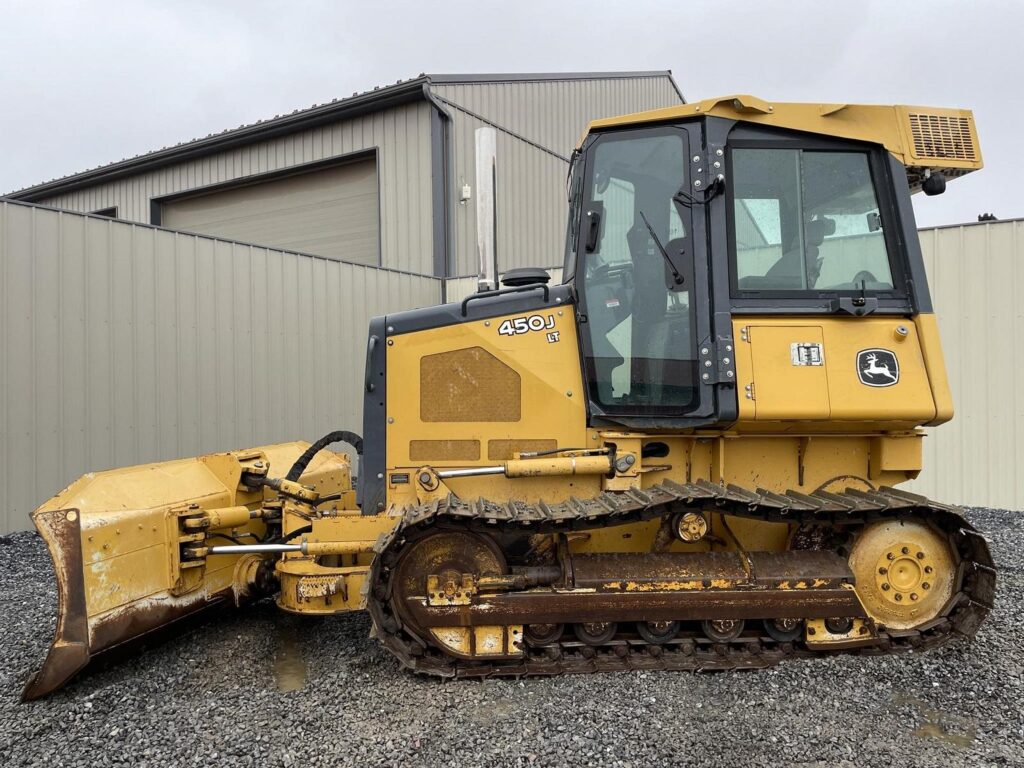 2015 DEERE 450J LT