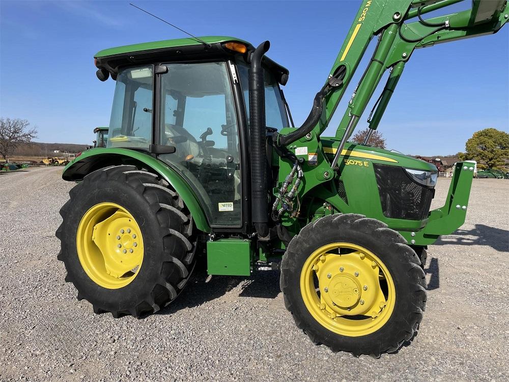 2020 JOHN DEERE 5075E