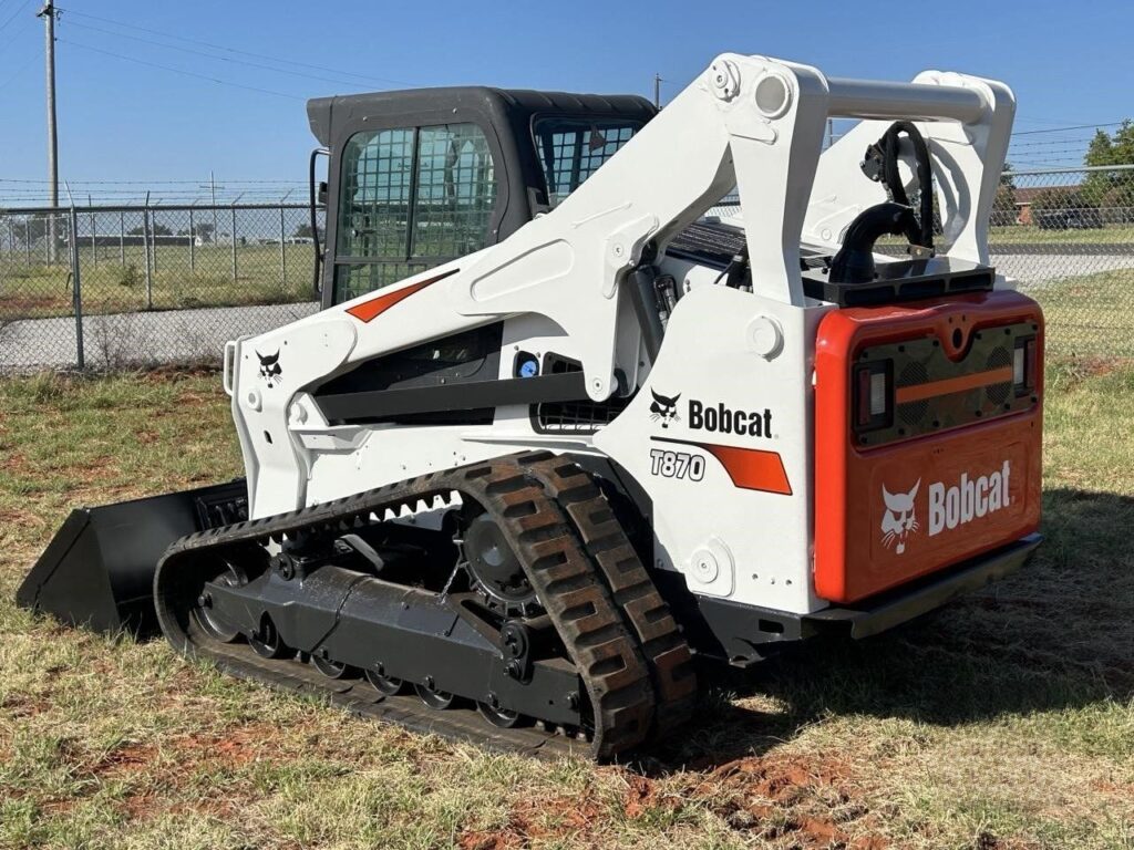 2021 BOBCAT T870