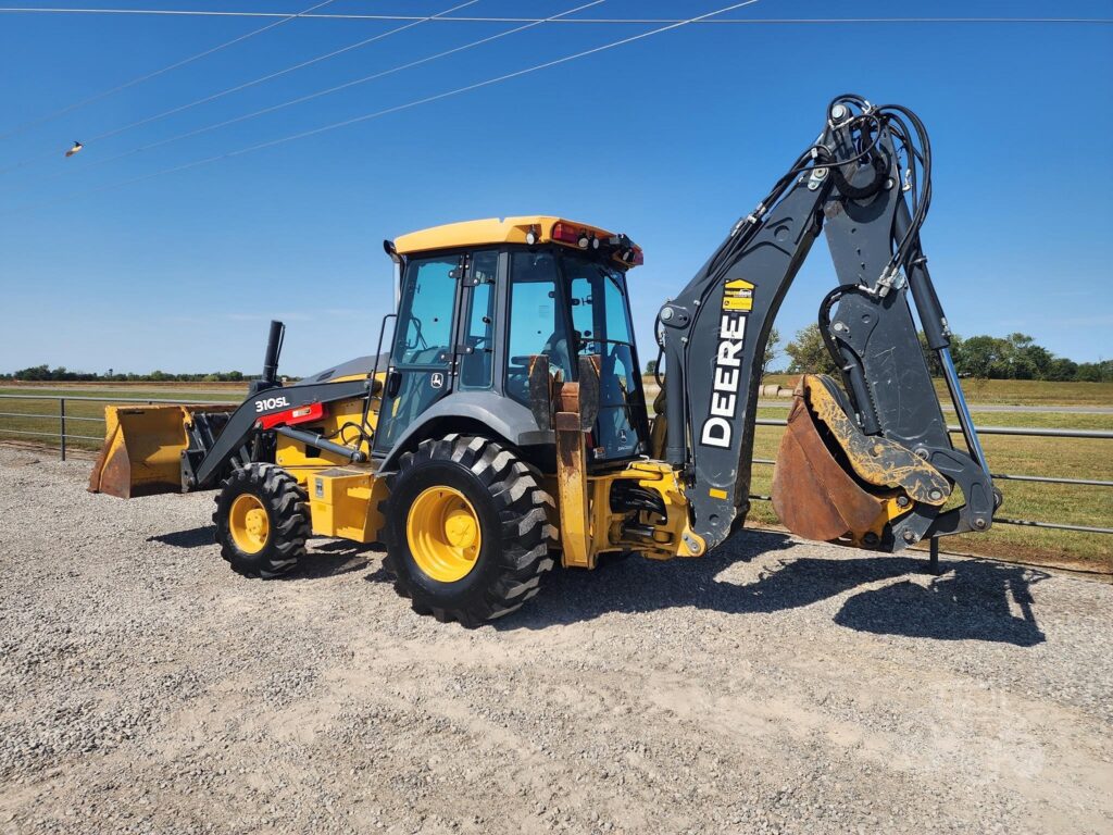 2019 John Deere 310SL