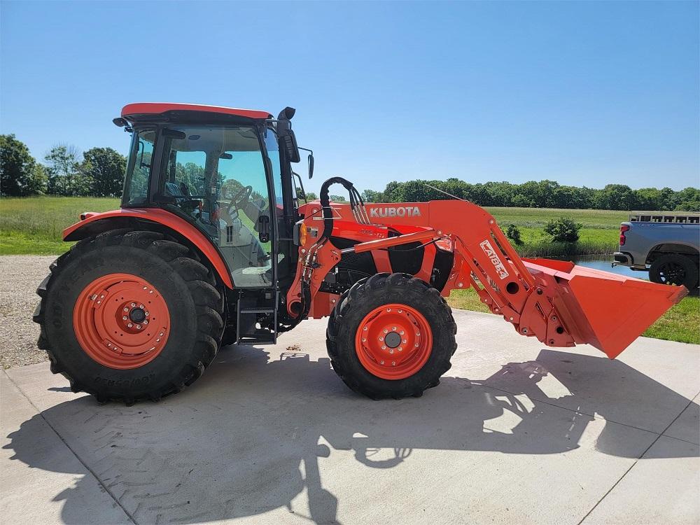 2020 KUBOTA M5-111D