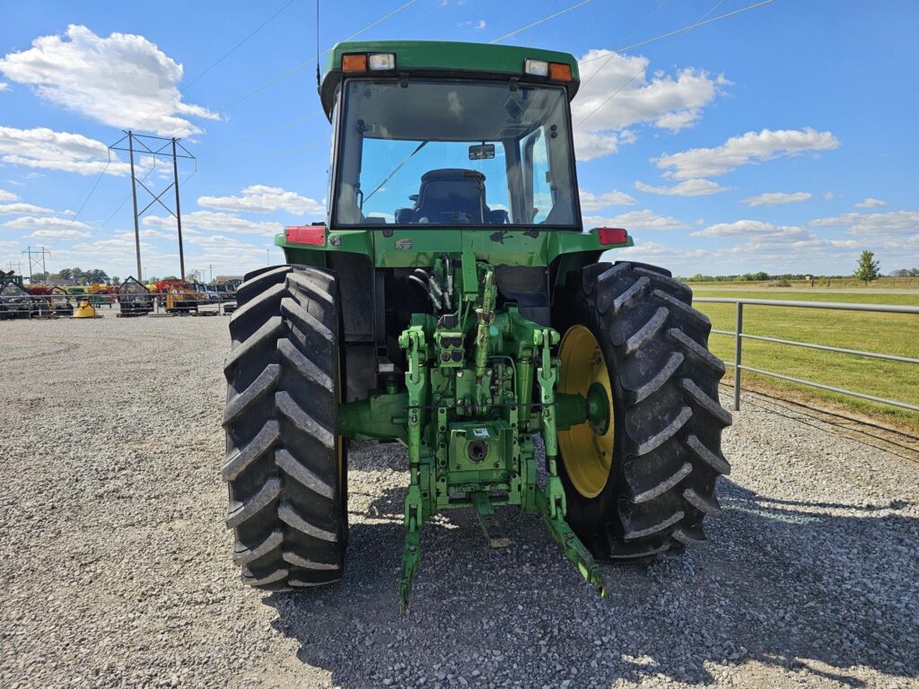 1996 John Deere 7400